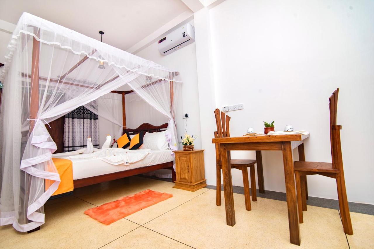 Villa Ray White Unawatuna Exterior foto